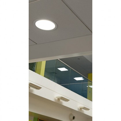 Luceco LED Eco Circular Edgelit LuxPanel Downlight Lampu Siling Benam 90mm Warm White / Cool White 3W 135 Lumens Luceco LED Eco Circular Edgelit LuxPanel Downlight Lampu Siling Benam 90mm Warm White / Cool White 3W 135 Lumens